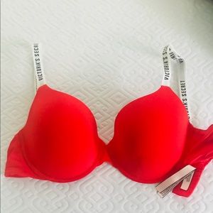 Victoria Secret Bra